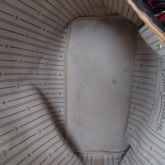 ****SOLD****💯 Authentic Louis Vuitton Neverfull GM - Picture 15 of 16